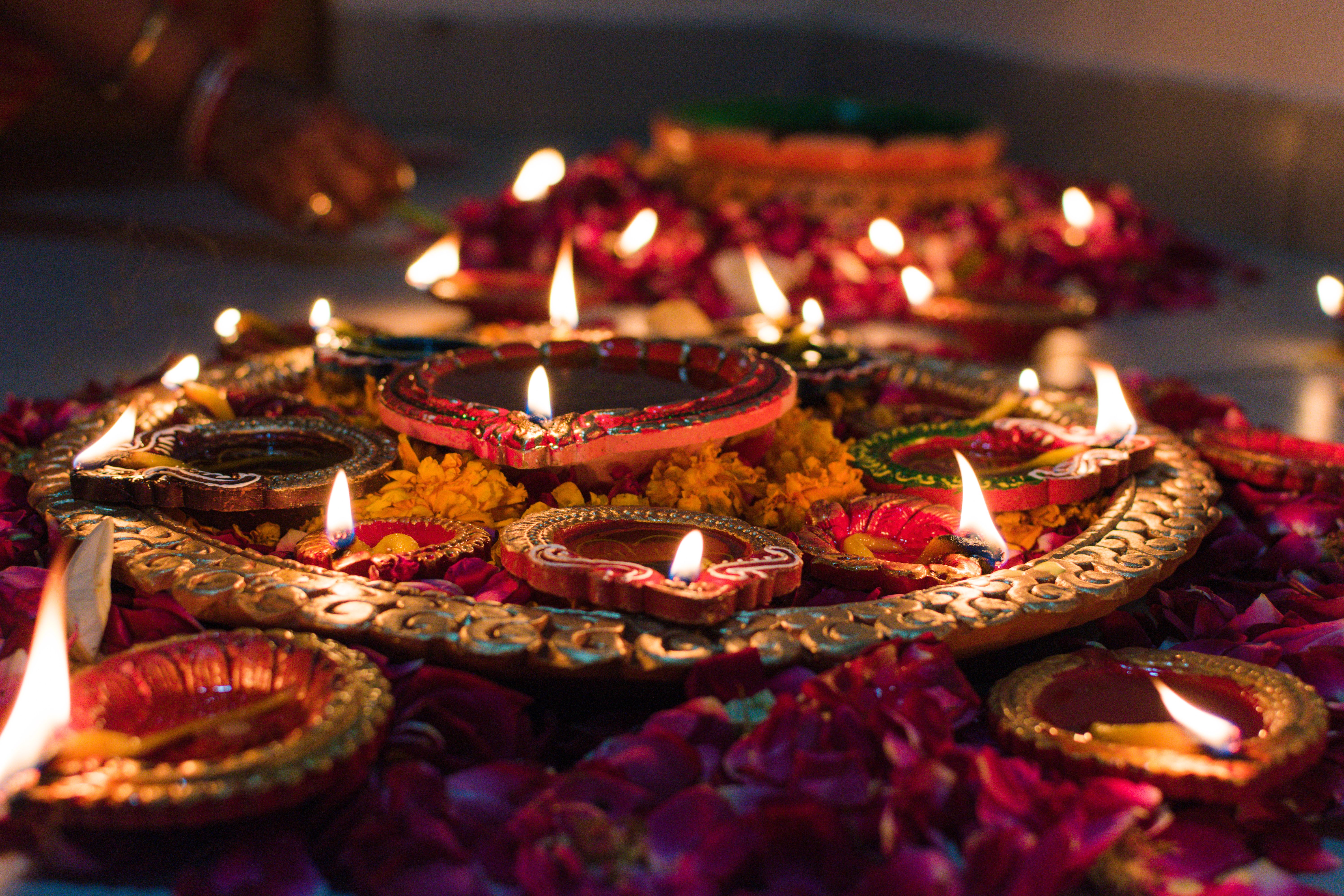 Indian family shopping online during Diwali festive season 2026 with credit card